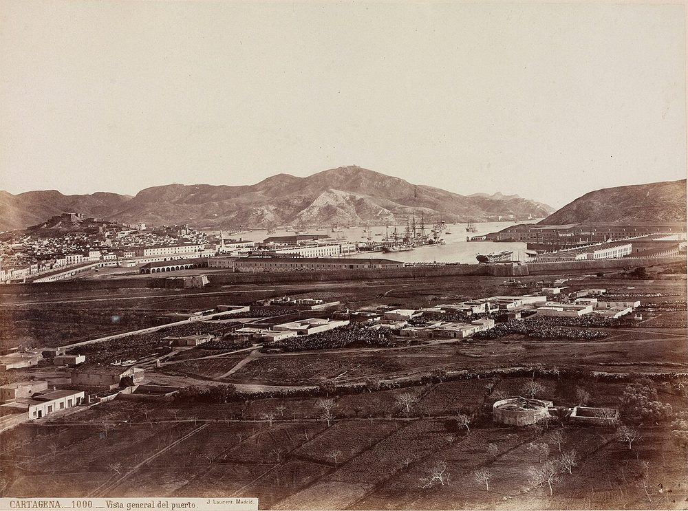 General view of Cartagena’s harbour in the 19th century